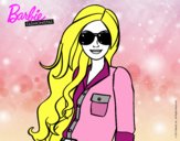 Barbie con gafas de sol