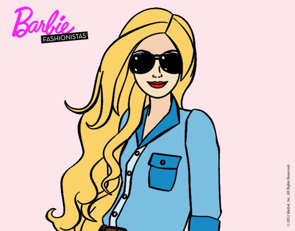 Barbie con gafas de sol