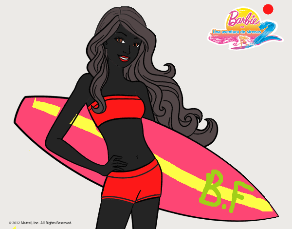 Barbie con tabla de surf