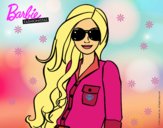 Barbie con gafas de sol