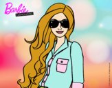 Barbie con gafas de sol