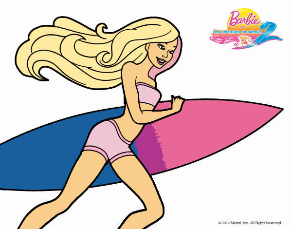 Barbie corre al agua