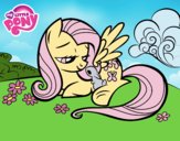 Fluttershy con un conejito