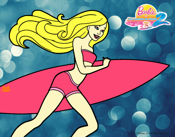 Barbie corre al agua