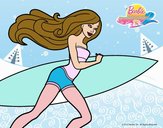 Barbie corre al agua