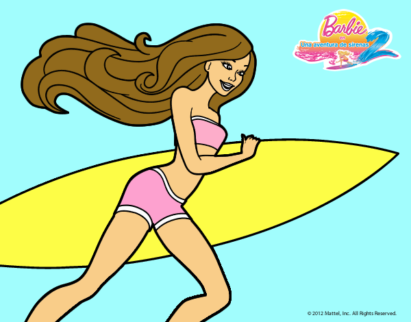 Barbie corre al agua