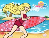 Barbie corre al agua