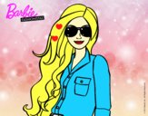 Barbie con gafas de sol