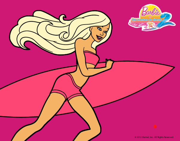 Barbie corre al agua