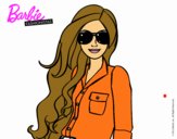 Barbie con gafas de sol