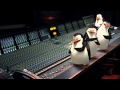 Celebrate de Pitbull con los Pingüinos de Madagascar