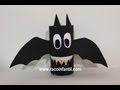 Un murciélago hecho con rollo de papel higiénico